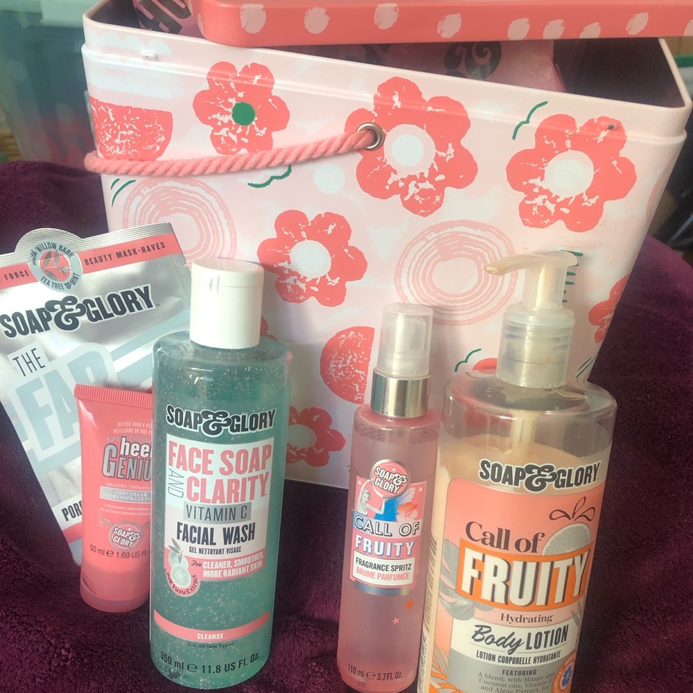 Soap & Glory Set